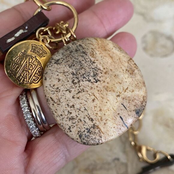 Club Monaco Mixed Media Harrods Knightsbridge NSEW Necklace - Picture 10 of 13